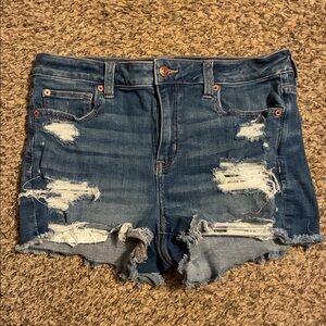 American Eagle High-Rise shortie distressed- size 10